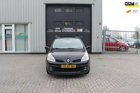 Renault Clio 1.4-16V Dynamique Renault Clio 1.4-16V Dynamique
