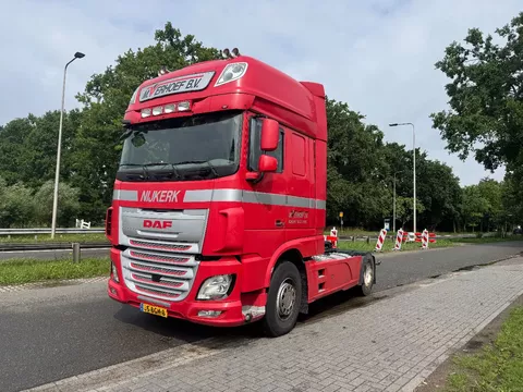 DAF XF 440 Trekker Hydrauliek. Superpspace.