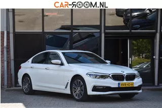 BMW 5-serie 530e High Executive Pano Leder Sfeer Camera