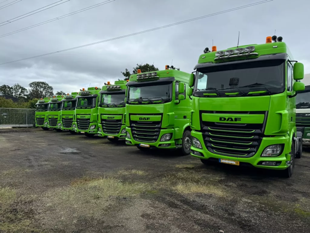 DAF XF 106 460 SC EURO 6 / PTO / 9 TON FRONT AXLE