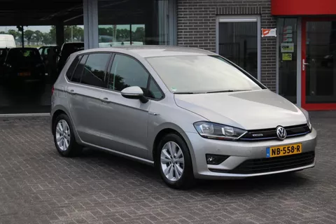 Volkswagen Golf Sportsvan 1.0 TSI Conn. Series Navi/Camera/NL Auto!!