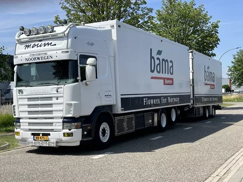 Scania 164-480 V8 164-480 V8 Combi / Full Air / Retarder / Special interior / Rebuilt engine / Combi / NEW APK-TUV / Old tacho / Euro3