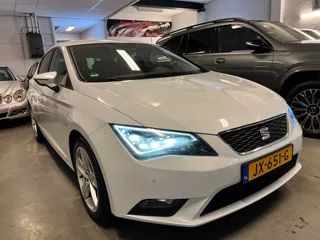 Seat Leon 1.6 TDI Style 5-Doors Navi BJ-16 EURO-6