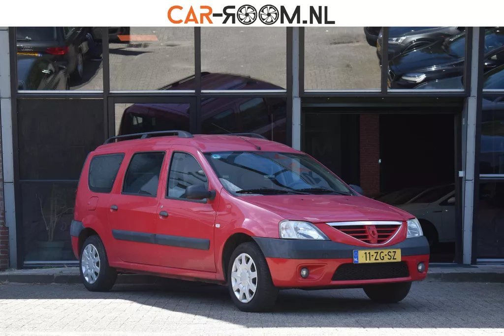 Dacia Logan MCV 1.6-16V Laur&eacute;ate 7p. Airco Trekhaak Elekt Ramen 7pers