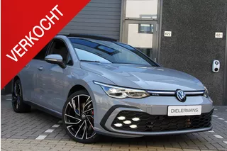 Volkswagen Golf 1.4 eHybrid GTE Panorama dak | 19' Adelaide velgen | Nardo Grey | Assistentie pakket | Winter pakket