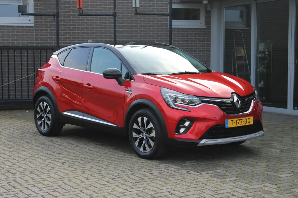 Renault Captur 1.3 mild hybrid 140 techno Led/Camera/Dealer onderhoud!!
