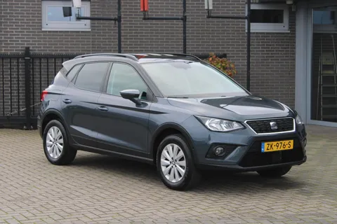 SEAT Arona 1.0 TSI Style Business Intense Camera/Clima/Adaptive