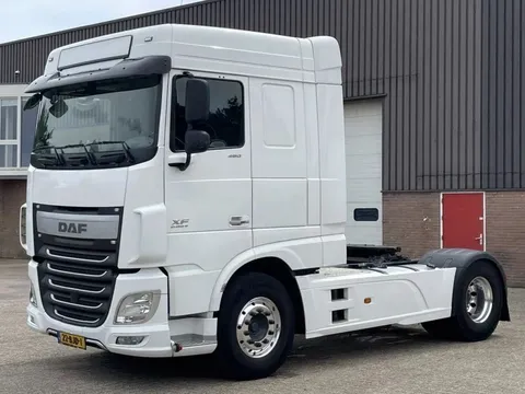 DAF XF 460 / Euro 6 / Autom / Airco / Alcoa / Skirts / TOP !! / NL Truck