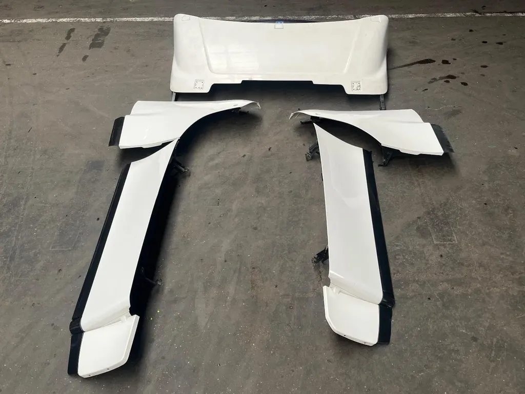 Scania R Spoilerset Highline Complete set incl. dagbeugel en cabinesteunen