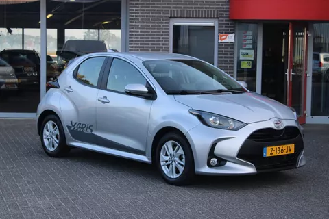 Toyota Yaris 1.5 Hybrid 115 Active Camera/AppleAndroid ALL In prijs!!