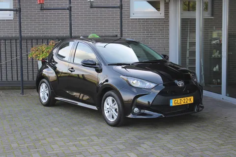 Toyota Yaris 1.5 Hybrid 115 Active Adaptive/Led/AppleAndroid All in prijs!!